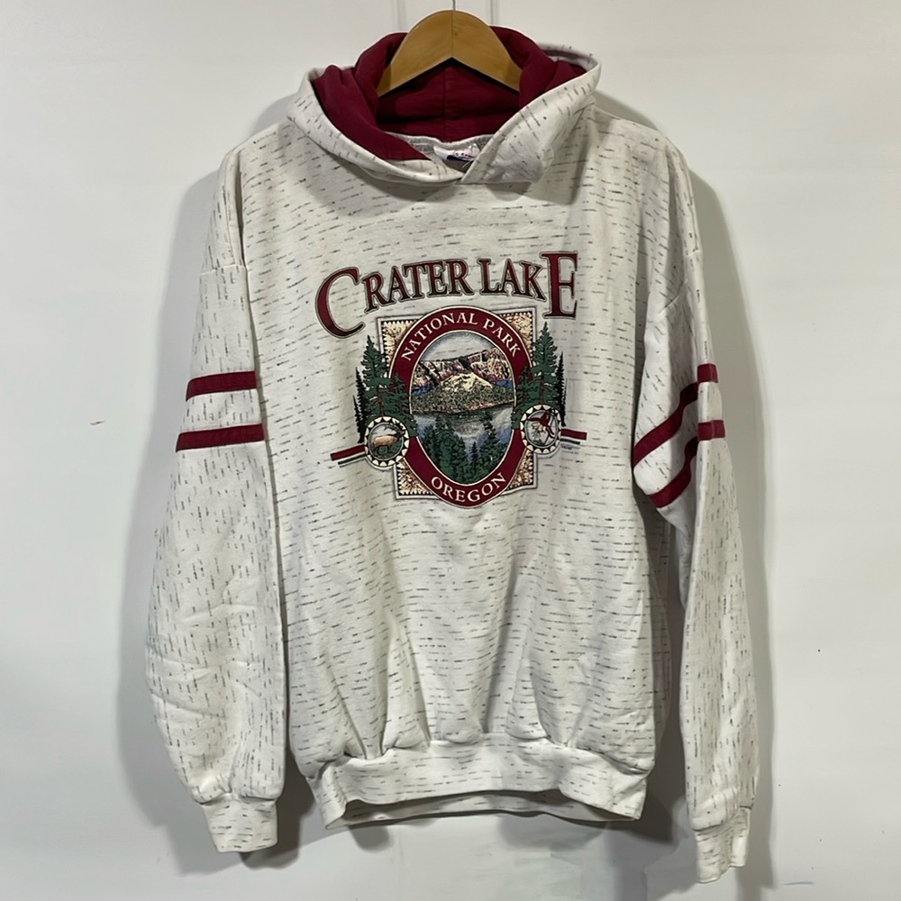 Vintage 90s Pacific style cater lake men’s hoodie sweatshirt